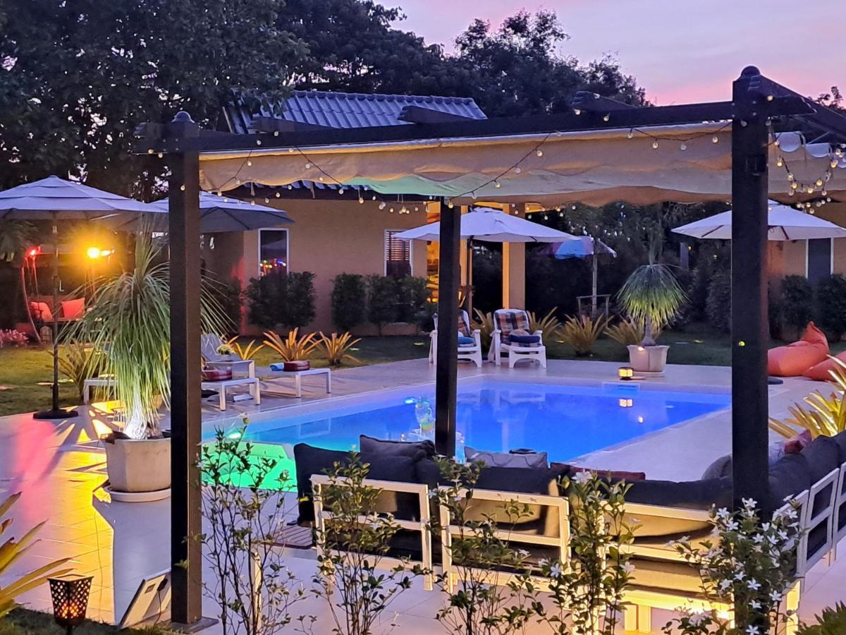 Pool Villa, Resort, Mae Ramphueng Beach, Ban Phe, Rayong, Residence M Thailand (Adults Only) Ban Chamrung Exterior foto